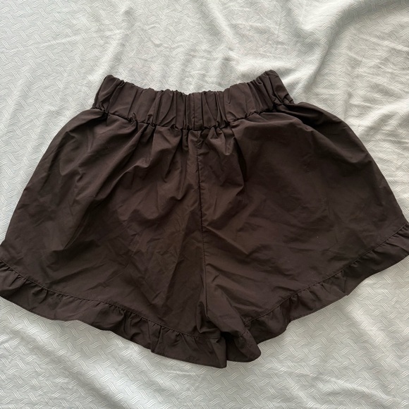 Ballet warmup shorts - Picture 2 of 2